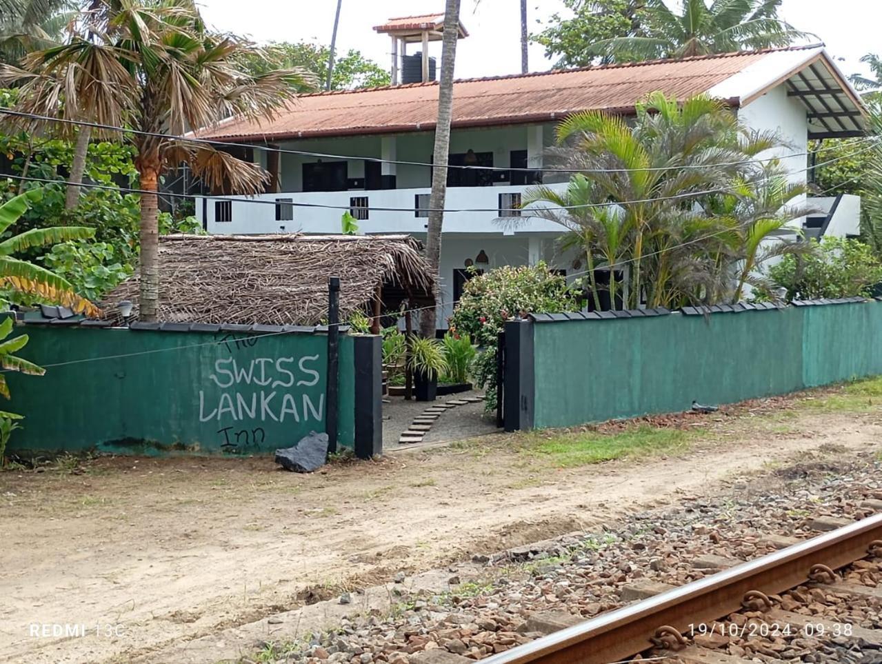 The Swiss Lankan Ahangama Luaran gambar